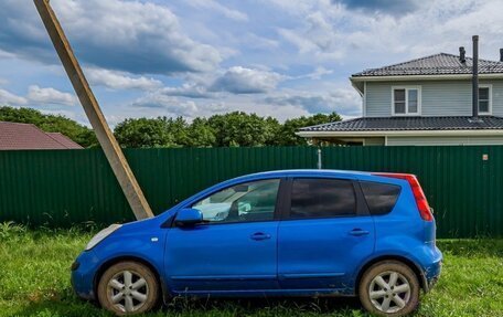 Nissan Note II рестайлинг, 2006 год, 530 000 рублей, 3 фотография