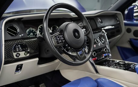 Rolls-Royce Cullinan, 2019 год, 29 000 000 рублей, 8 фотография