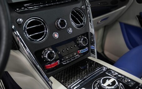 Rolls-Royce Cullinan, 2019 год, 29 000 000 рублей, 9 фотография