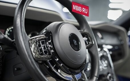 Rolls-Royce Cullinan, 2019 год, 29 000 000 рублей, 3 фотография