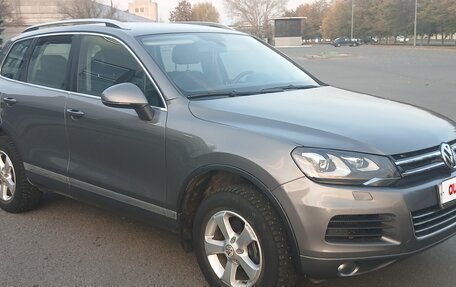Volkswagen Touareg III, 2011 год, 2 100 000 рублей, 16 фотография