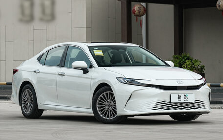 Toyota Camry, 2025 год, 3 793 120 рублей, 4 фотография