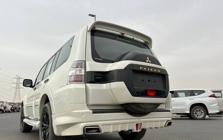 Mitsubishi Pajero IV, 2019 год, 2 700 000 рублей, 14 фотография