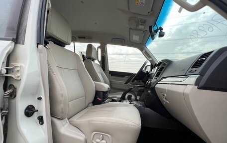 Mitsubishi Pajero IV, 2019 год, 2 700 000 рублей, 6 фотография