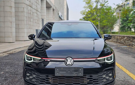 Volkswagen Golf GTI, 2023 год, 3 010 000 рублей, 5 фотография