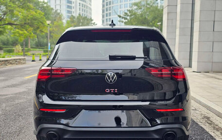 Volkswagen Golf GTI, 2023 год, 3 010 000 рублей, 7 фотография