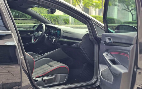 Volkswagen Golf GTI, 2023 год, 3 010 000 рублей, 11 фотография