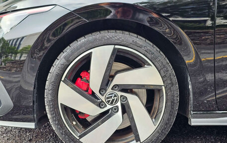 Volkswagen Golf GTI, 2023 год, 3 010 000 рублей, 26 фотография