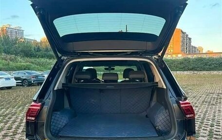 Volkswagen Tiguan II, 2022 год, 2 550 000 рублей, 6 фотография