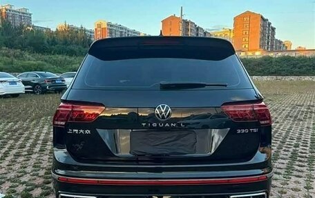 Volkswagen Tiguan II, 2022 год, 2 550 000 рублей, 5 фотография