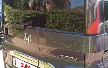 Honda Stepwgn IV, 2017 год, 2 240 000 рублей, 3 фотография