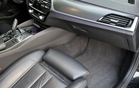 BMW 5 серия, 2020 год, 3 890 000 рублей, 10 фотография