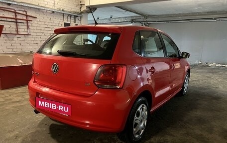 Volkswagen Polo VI (EU Market), 2011 год, 550 000 рублей, 3 фотография