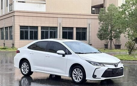 Toyota Corolla, 2022 год, 1 450 000 рублей, 1 фотография