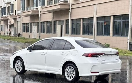 Toyota Corolla, 2022 год, 1 450 000 рублей, 4 фотография