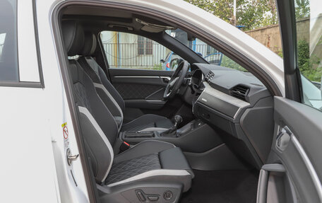 Audi Q3, 2025 год, 4 792 824 рублей, 26 фотография