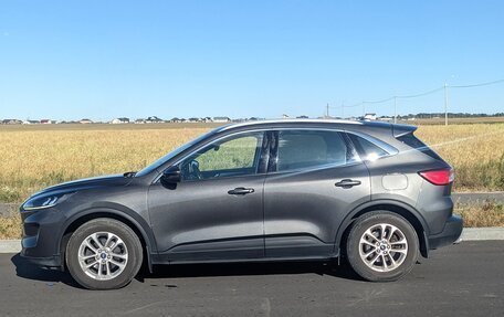 Ford Kuga III, 2021 год, 1 590 000 рублей, 6 фотография