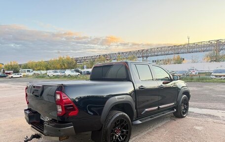 Toyota Hilux VIII, 2022 год, 6 200 000 рублей, 5 фотография