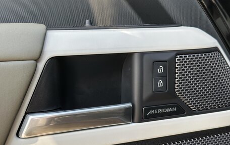 Land Rover Defender II, 2024 год, 13 200 000 рублей, 30 фотография