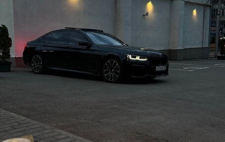 BMW 7 серия, 2021 год, 1 200 000 рублей, 2 фотография