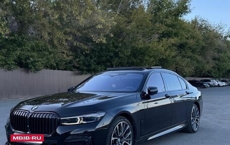 BMW 7 серия, 2021 год, 1 200 000 рублей, 11 фотография