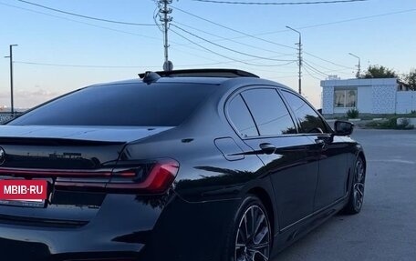 BMW 7 серия, 2021 год, 1 200 000 рублей, 14 фотография