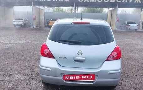 Nissan Tiida, 2010 год, 900 000 рублей, 4 фотография