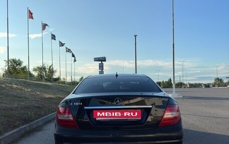 Mercedes-Benz C-Класс, 2011 год, 1 100 000 рублей, 7 фотография