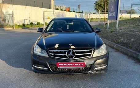 Mercedes-Benz C-Класс, 2011 год, 1 100 000 рублей, 13 фотография