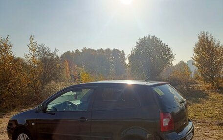 Volkswagen Polo IV рестайлинг, 2002 год, 280 000 рублей, 2 фотография