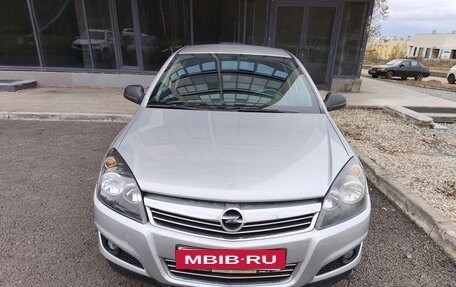 Opel Astra H, 2012 год, 700 000 рублей, 2 фотография