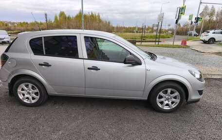 Opel Astra H, 2012 год, 700 000 рублей, 4 фотография