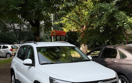 Volkswagen Tiguan I, 2015 год, 1 650 000 рублей, 1 фотография