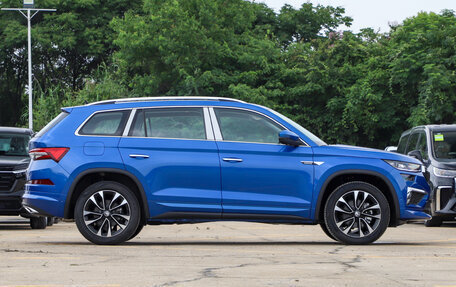 Skoda Kodiaq I, 2025 год, 4 684 665 рублей, 5 фотография