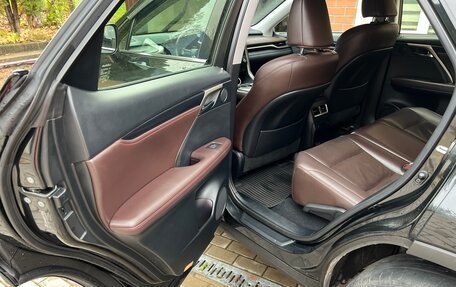 Lexus RX IV рестайлинг, 2020 год, 5 000 000 рублей, 12 фотография