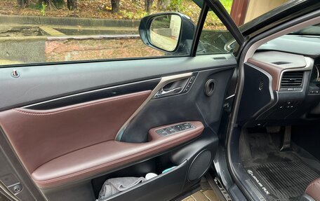 Lexus RX IV рестайлинг, 2020 год, 5 000 000 рублей, 9 фотография
