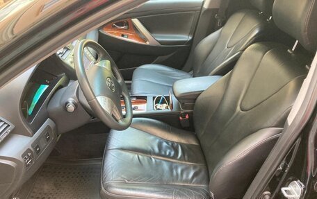 Toyota Camry, 2011 год, 1 500 000 рублей, 6 фотография