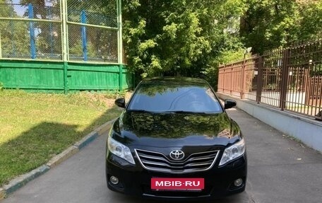 Toyota Camry, 2011 год, 1 500 000 рублей, 10 фотография