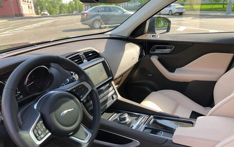 Jaguar F-Pace, 2020 год, 4 100 000 рублей, 7 фотография