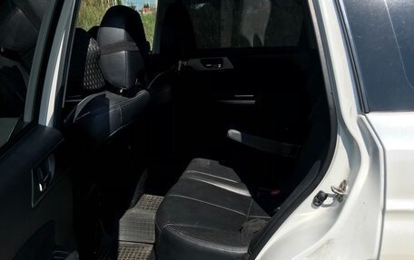 Subaru Forester, 2012 год, 1 300 000 рублей, 6 фотография