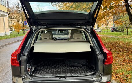 Volvo XC60 II, 2021 год, 4 200 000 рублей, 12 фотография