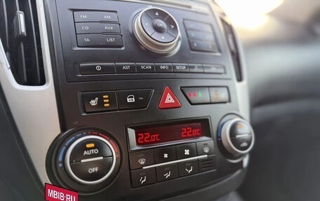 KIA cee'd I рестайлинг, 2011 год, 600 000 рублей, 16 фотография