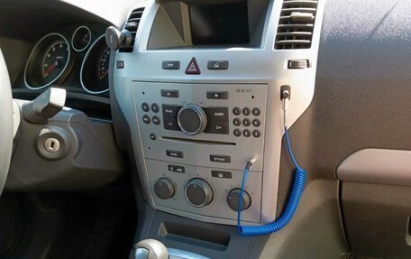 Opel Zafira B, 2012 год, 650 000 рублей, 15 фотография