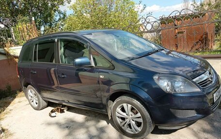 Opel Zafira B, 2012 год, 650 000 рублей, 17 фотография