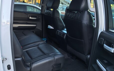 Toyota Tundra II, 2019 год, 6 500 000 рублей, 9 фотография