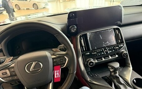 Lexus LX, 2024 год, 19 300 000 рублей, 14 фотография