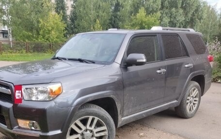 Toyota 4Runner V, 2011 год, 3 250 000 рублей, 3 фотография