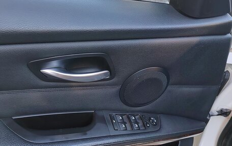 BMW 3 серия, 2009 год, 1 700 000 рублей, 8 фотография