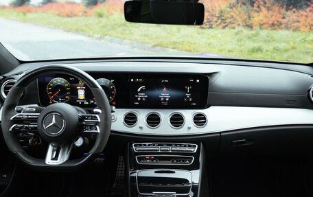 Mercedes-Benz E-Класс AMG, 2021 год, 7 500 000 рублей, 22 фотография