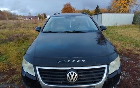 Volkswagen Passat B6, 2006 год, 600 000 рублей, 1 фотография